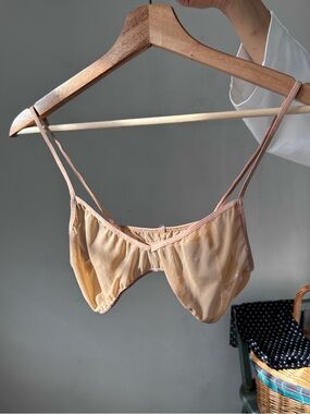 Los Ángeles apparel mesh bralette 
Size L